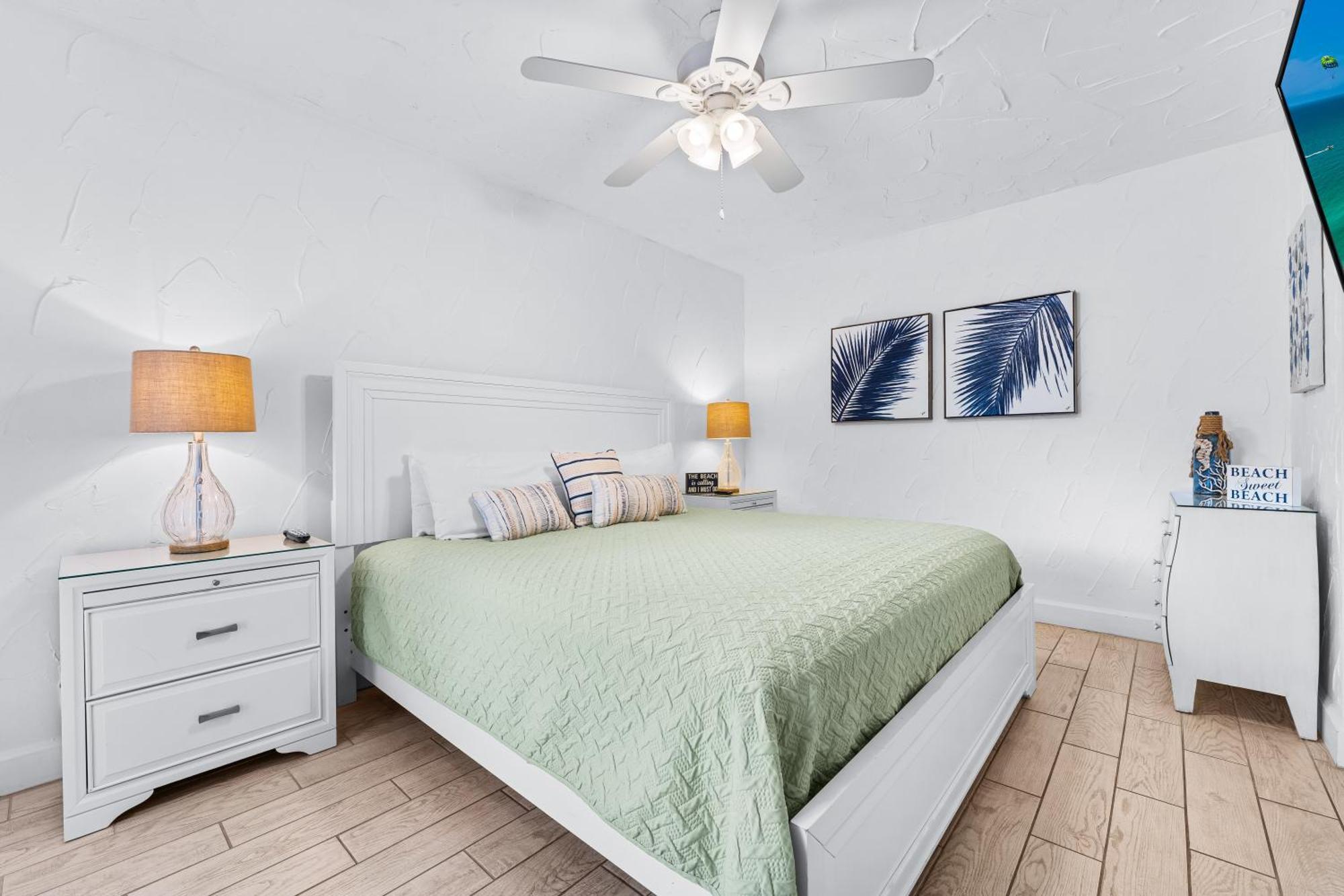 Crescent Beach Villas Сиеста-Ки Экстерьер фото