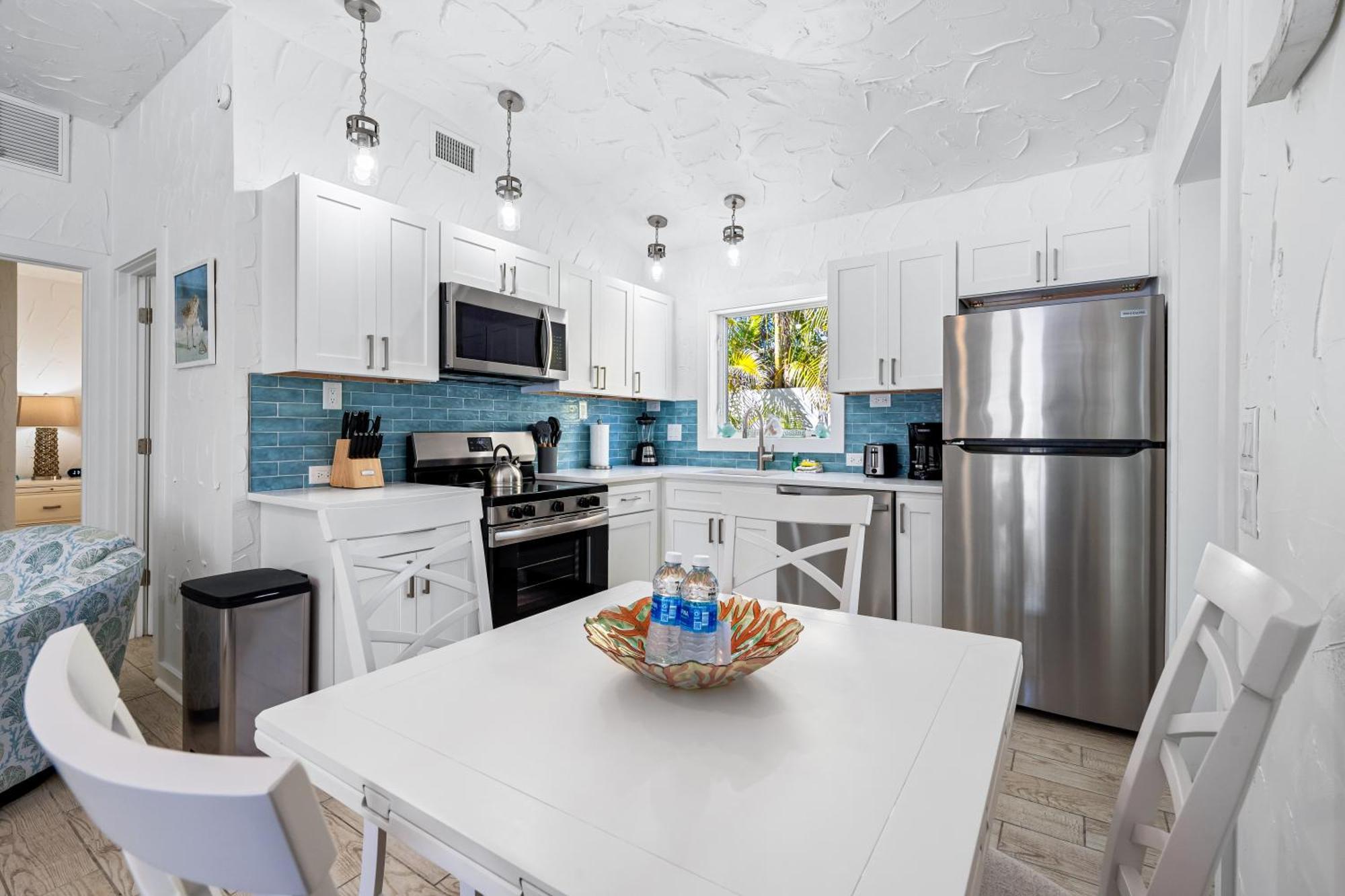 Crescent Beach Villas Сиеста-Ки Экстерьер фото